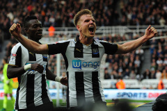 Matt Ritchie of Newcastle United celebrates scoring Newcastle United's third goal during Newcastle United vs Ipswich Town, Sky Bet EFL Championship Football at St. James' Park on 22nd October 2016 Matt Ritchie of Newcastle United celebrates scoring Newcastle United's third goal during Newcastle United vs Ipswich Town, Sky Bet EFL Championship Football at St. James' Park on 22nd October 2016